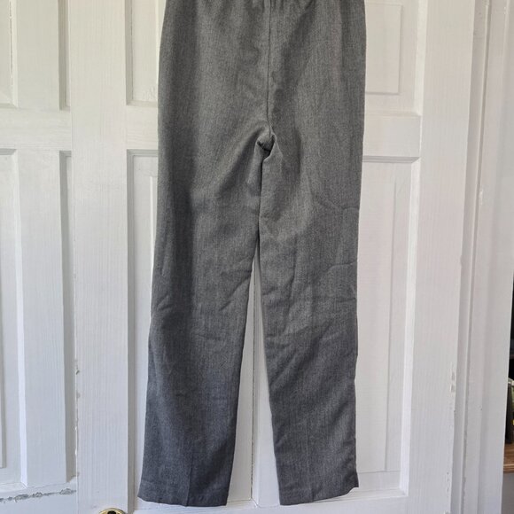 pants - Picture 2 of 10